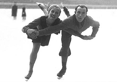Garmisch-Partenkirchen, February 1936: Maxi HERBER and Ernst BAIER of Germany, gold medallists, in action in the pairs figure skating event during the IV Olympic Winter Games. Credit: IOC Olympic Museum Collections