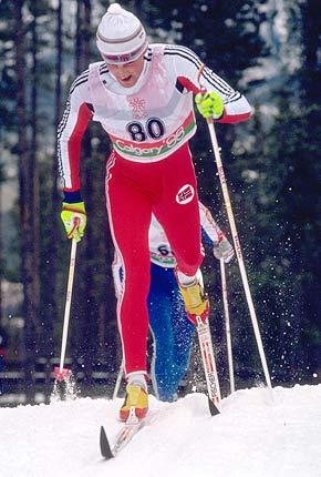 Calgary, 15 February 1988. Norwegian athlete Vegard ULVANG, 3rd, in action in the men's 30km mass start cross country skiing event held at Canmore. Credit: IOC Olympic Museum Collections/Jean-Paul Maeder