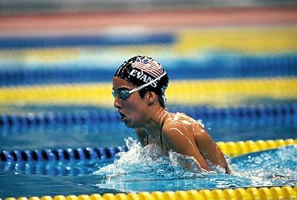 Seoul 1988, Games of the XXIV Olympiad. Women's 400m individual medley winner, Janet EVANS of the United States, in action. Credit: Getty Images/Tony Duffy