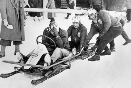 Lake Placid, February 1932, III Olympic Winter Games. The team USA I, winner of the 4-man bobsleigh event: William FISKE, Edward EAGAN, Clifford GRAY and Jay O'BRIEN. Credit: IOC