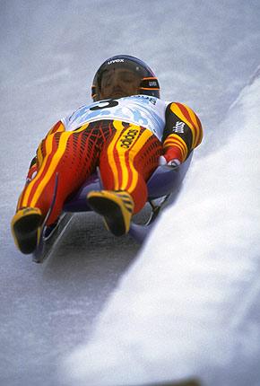 Nagano, Asakawa, 9 February 1998: Georg HACKL from Germany, 1st, in action in the singles luge event during the XVIII Olympic Winter Games. Credit: Getty Images/BRUNSKILL Clive