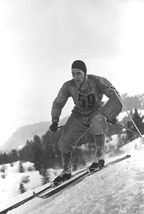 Garmisch-Partenkirchen, 12 February 1936: Oddbjörn HAGEN of Norway, silver medallist, in action in the cross country skiing 18km event during the IV Olympic Winter Games. Credit: IOC Olympic Museum Collections