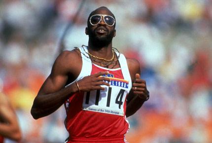 Seoul ,25 September 1988, Games of the XXIV Olympiad. Men's athletics: Edwin MOSES of the United States finishes 3rd in the 400m hurdles final. Credit: Getty Images