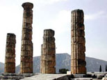 希臘著名的德爾斐太陽神廟遺址