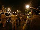 <img src=http://big5.cctv.com/gate/big5/news.cctv.com/Library/news2008/images/icon_vidicon.gif>印度警察被嚇哭