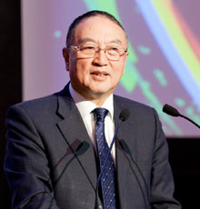 <center>柳傳志<br>聯想控股有限公司董事長兼總裁 </center>