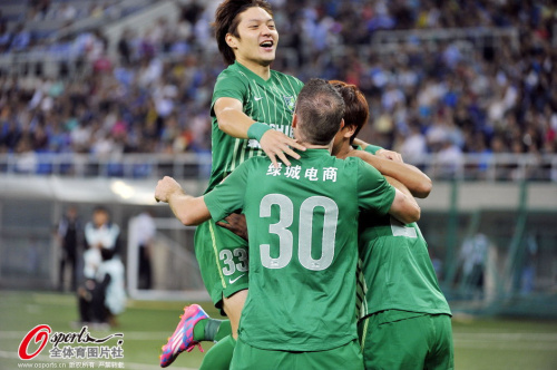 [高清組圖]中超-阿甘兩球 綠城客場2-1泰達