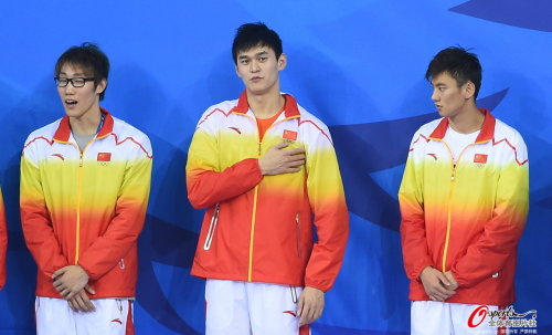 [高清組圖]男子4x100米自由泳接力 中國隊奪金