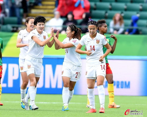 [高清組圖]中國女足1-0小勝喀麥隆 晉級八強