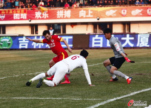 [高清組圖]中超-武磊梅開二度 上港2-0亞泰