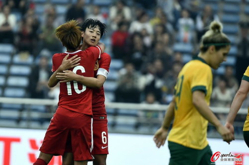 [高清組圖]李東娜點射破門 女足1-1戰平澳大利亞