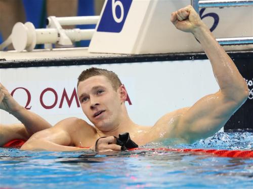 [高清組圖]男子200米仰泳：美國選手墨菲奪冠