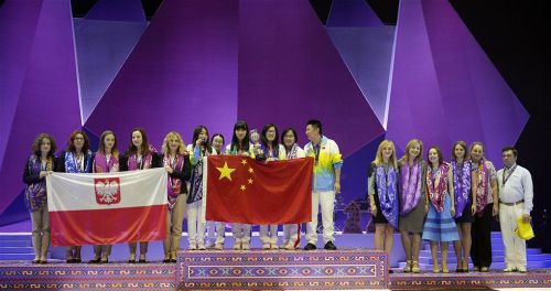 [高清組圖]中國國象奧賽女隊時隔12年再奪冠