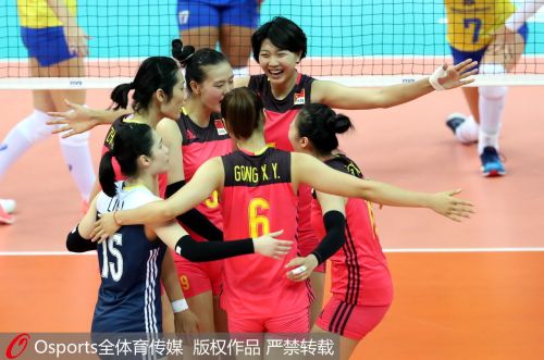 [高清組圖]中國女排3-0勝巴西 奪總決賽開門紅