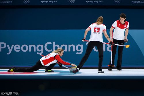 [高清組圖]女子冰壺加拿大逼日本認輸 瑞典遭首敗