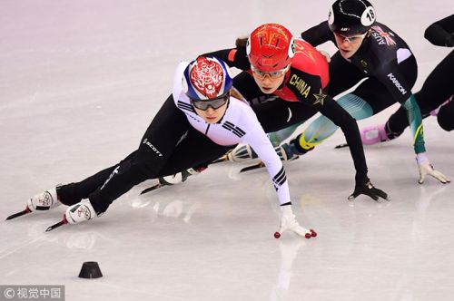 [高清組圖]短道1000米兩將晉級 李靳宇超淡定發揮