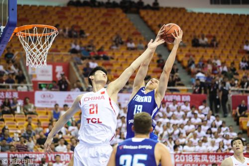 [高清組圖]胡明軒飚制勝三分 藍隊加時險勝芬蘭