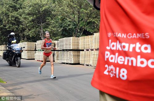 [高清組圖]女子馬拉松巴林奪冠 中國張美霞第八