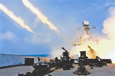 海軍某驅逐艦支隊組織對抗演練用深彈實施打擊