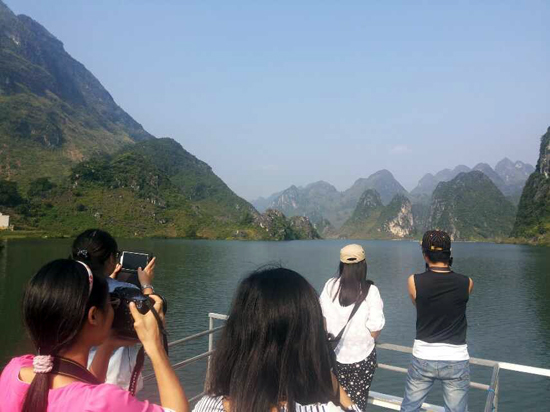 圖一、淩雲縣風光秀麗的浩坤湖風光