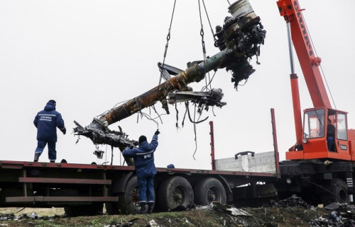 首批馬航MH17殘骸本週抵荷蘭墜機現場仍有碎片
