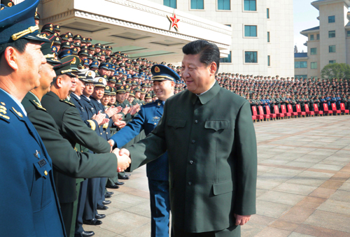 2014年12月14日，中共中央總書記、國家主席、中央軍委主席習近平來到南京軍區機關視察。這是習近平接見駐寧部隊師以上領導幹部和南京軍區機關團以上領導幹部。