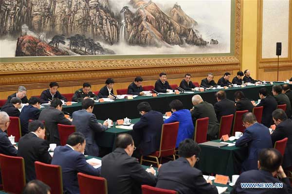 BEIJING, April 19, 2016 (Xinhua) -- Chinese President Xi Jinping (C back), also head of the central Internet security and informatization leading group, presides over a symposium on cyberspace security and informatization in Beijing, capital of China, April 19, 2016. (Xinhua/Zhang Duo)