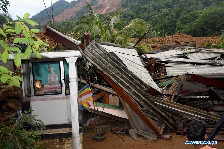  Photo taken on May 18, 2016 shows the site of a landslide in Kegalle District in Sri Lanka. The death toll from Sri Lanka