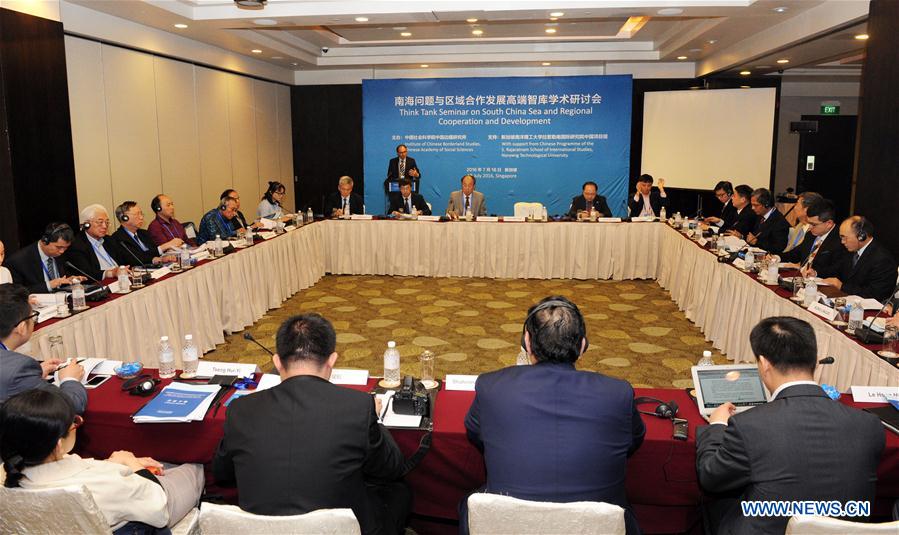 SINGAPORE, July 18, 2016 (Xinhua) -- Photo taken on July 18, 2016 shows the Think Tank Seminar on South China Sea and Regional Cooperation and Development held in Singapore. Organized by the Institute of Chinese Borderland Studies, Chinese Academy of Social Sciences, the seminar attracted more than 20 experts from academic institutes in China and countries in the region, including Singapore, Indonesia, Malaysia and India. (Xinhua/Then Chih Wey) 