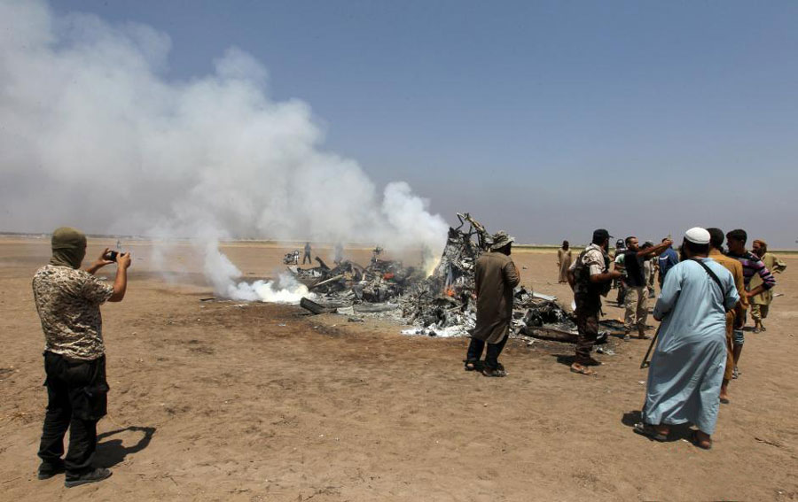 A Russian military helicopter is shot down in northern Syria on August 1, 2016. [Photo: Imagine China]