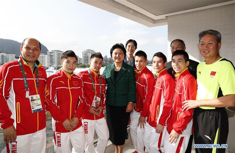 Chinese vice premier Liu Yandong(C), Chinese president Xi Jinping