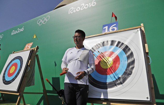 South Korean archer shoots 700 in ranking rounds of competition