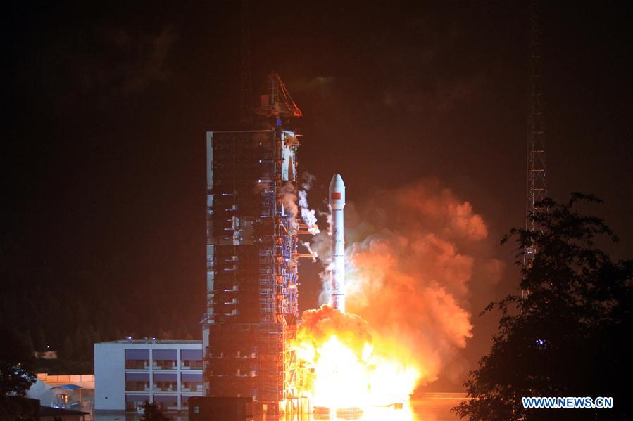 Photo taken on Aug. 6, 2016 shows the Tiantong-01 satellite is launched with the Long March-3B carrier rocket at southwestern China