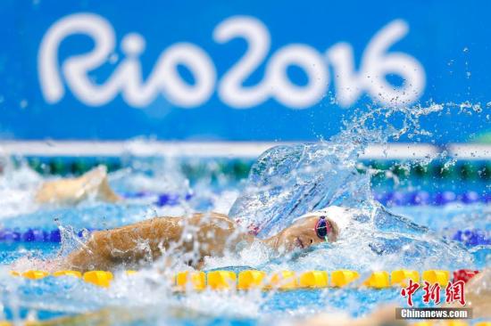 400米自由泳比賽中，中國選手孫楊遺憾摘銀，澳大利亞選手霍頓摘得金牌