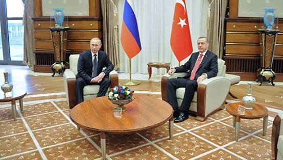 Russian President Vladimir Putin meets with his Turkish counterpart Recep Tayyip Erdogan Aug. 9, 2016. [Photo: world.huanqiu.com]