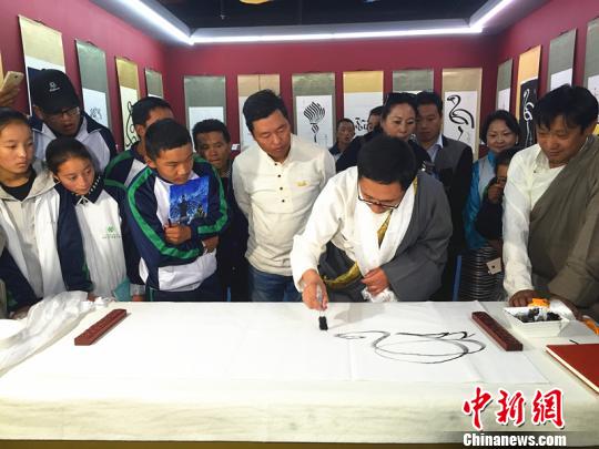 Gemang Jampal takes Tibetan calligraphy further