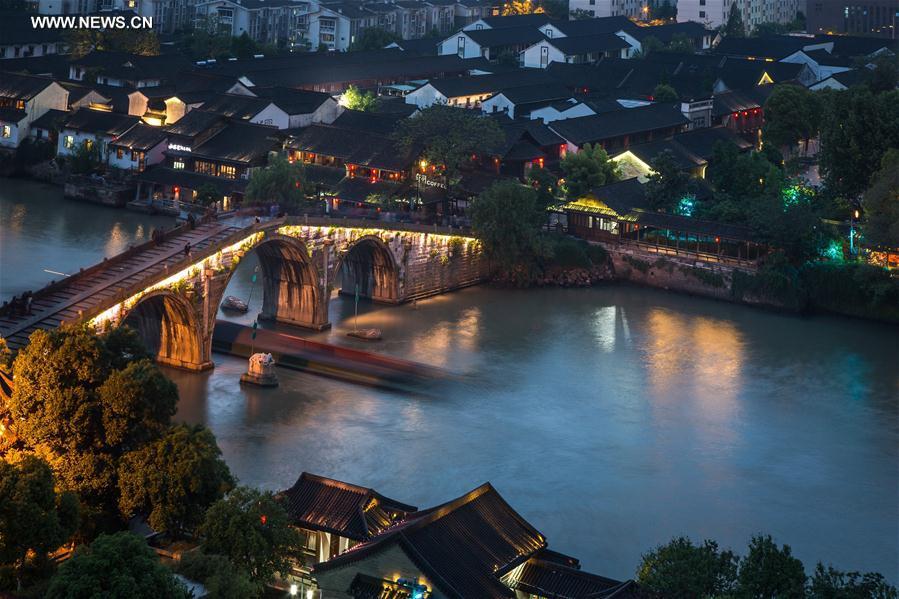 Photo taken on April 27, 2014 shows the Gongchen Bridge in Hangzhou City, capital of east China