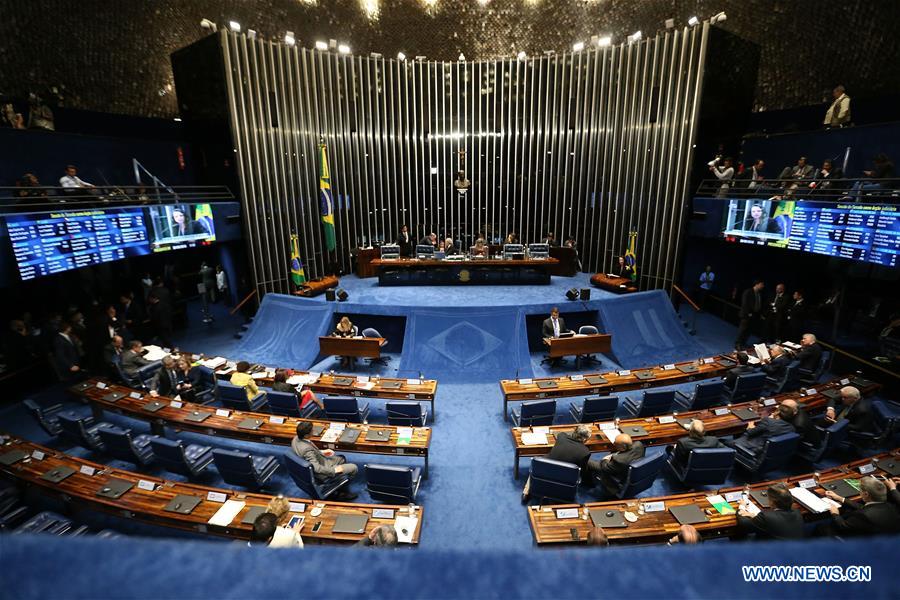 Últimos alegatos en contra y a favor de Dilma Rousseff en el Senado