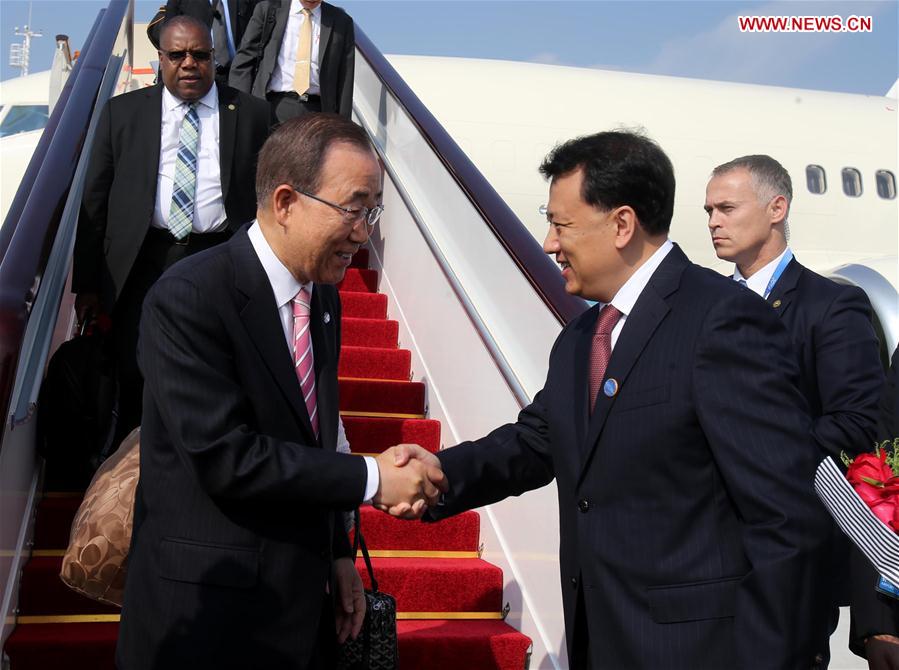 UN Secretary-General Ban Ki-moon (L, front) arrives in Hangzhou to attend the G20 Summit in Hangzhou, capital city of east China