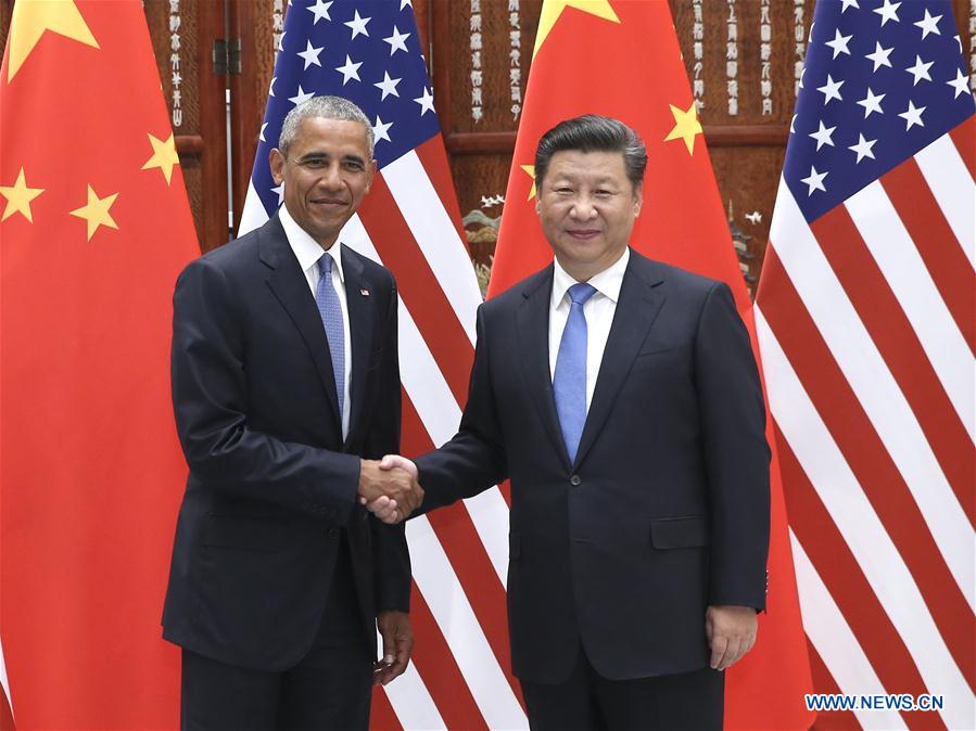  Chinese President Xi Jinping (R) meets with U.S. President Barack Obama, who is here to attend the G20 summit, in Hangzhou, capital city of east China