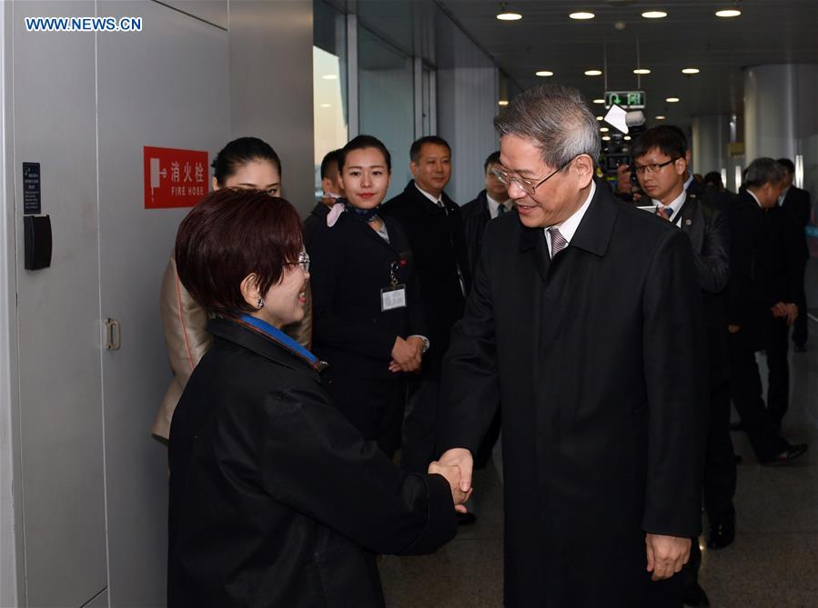 Hung Hsiu-chu (L), leader of Taiwan