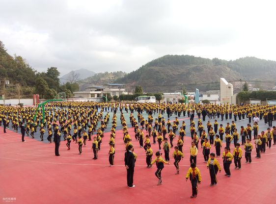 薄弱學校改造：貴州，不讓貧困地區孩子輸在“起點”