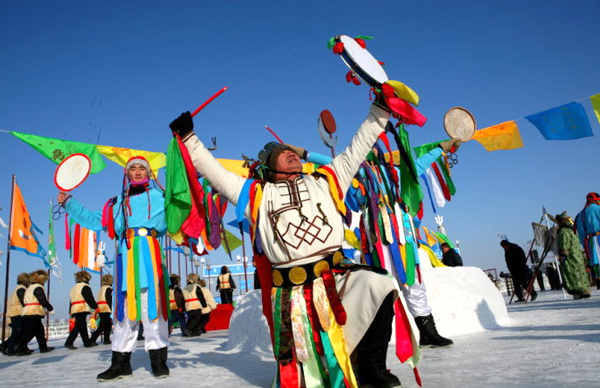 Arranca el festival turístico de pesca en hielo y cultura del lago Chagan