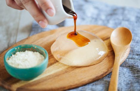 The Japanese delicacy, the raindrop cake is to appear in the British capital for the first time. 