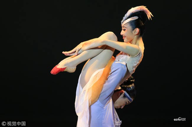 Chinese dance drama featuring rare bird of 