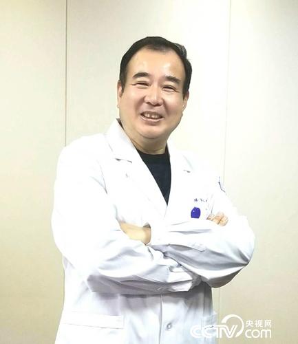 南京醫科大學教授、博士生導師 易利華