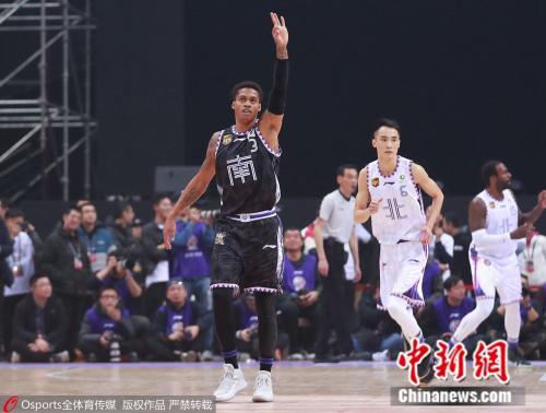 約瑟夫·楊砍下40分榮膺MVP。圖片來源：Osports全體育圖片社