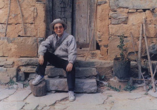 1992年，旭宇在鄉下采風