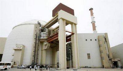 A general view of a nuclear power plant in Bushehr south of Tehran, April 3, 2007. REUTERS/Raheb Homavandi/Files