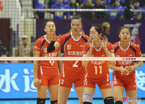 [高清組圖]女排決賽I浙江3-2佔先機 惠若琪替補